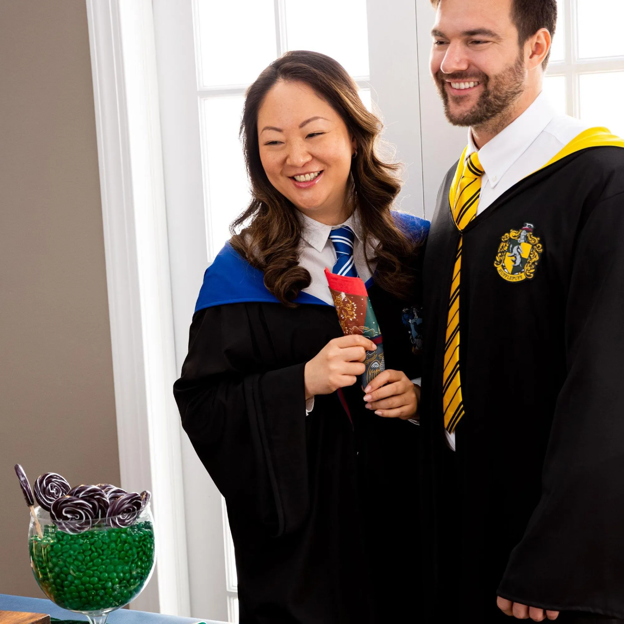 Party City Capes, Robes-Adult Hufflepuff Robe - Harry Potter