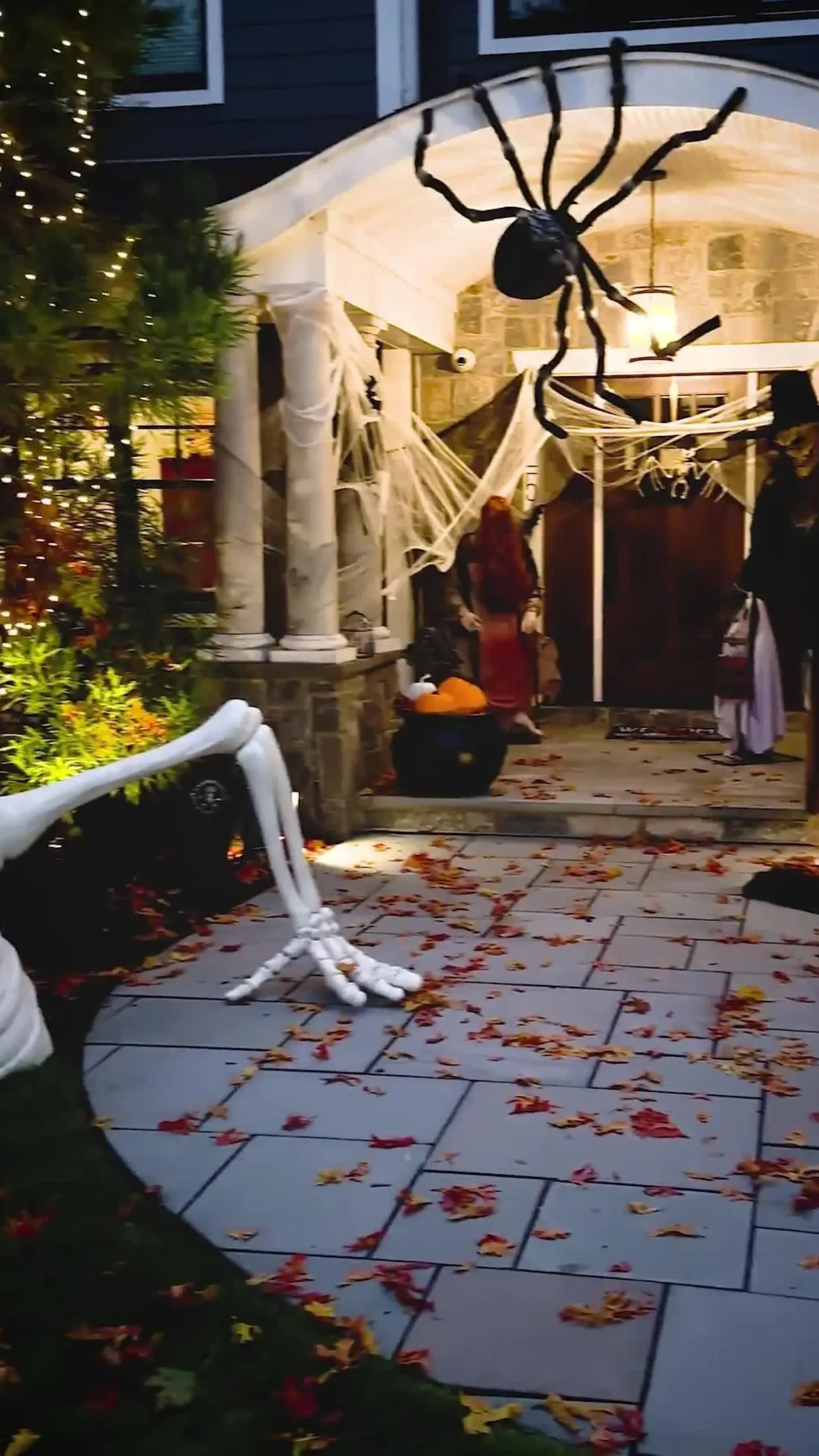 Party City Skeletons|Life-Size Poseable Skeleton, 5Ft - Halloween Decoration