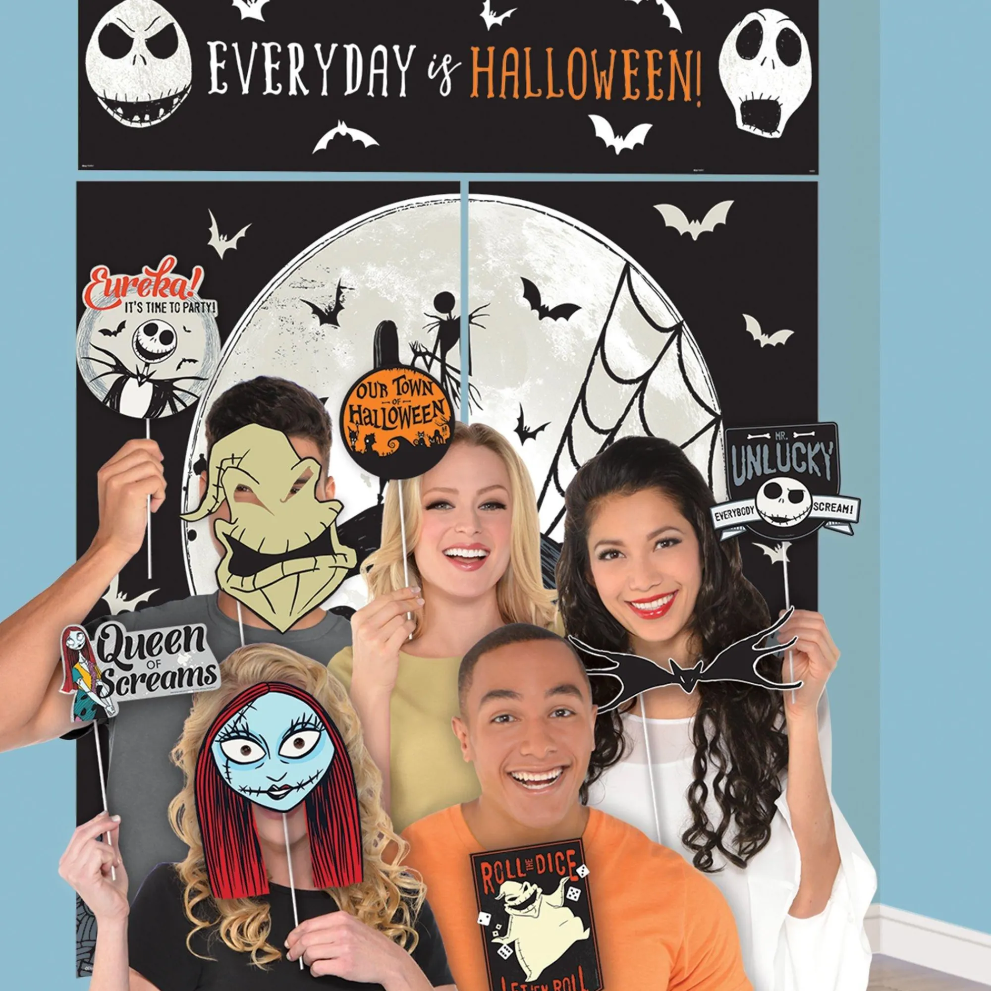 Party City Decorations|The Nightmare Before Christmas Scene Setter With Photo Booth Props